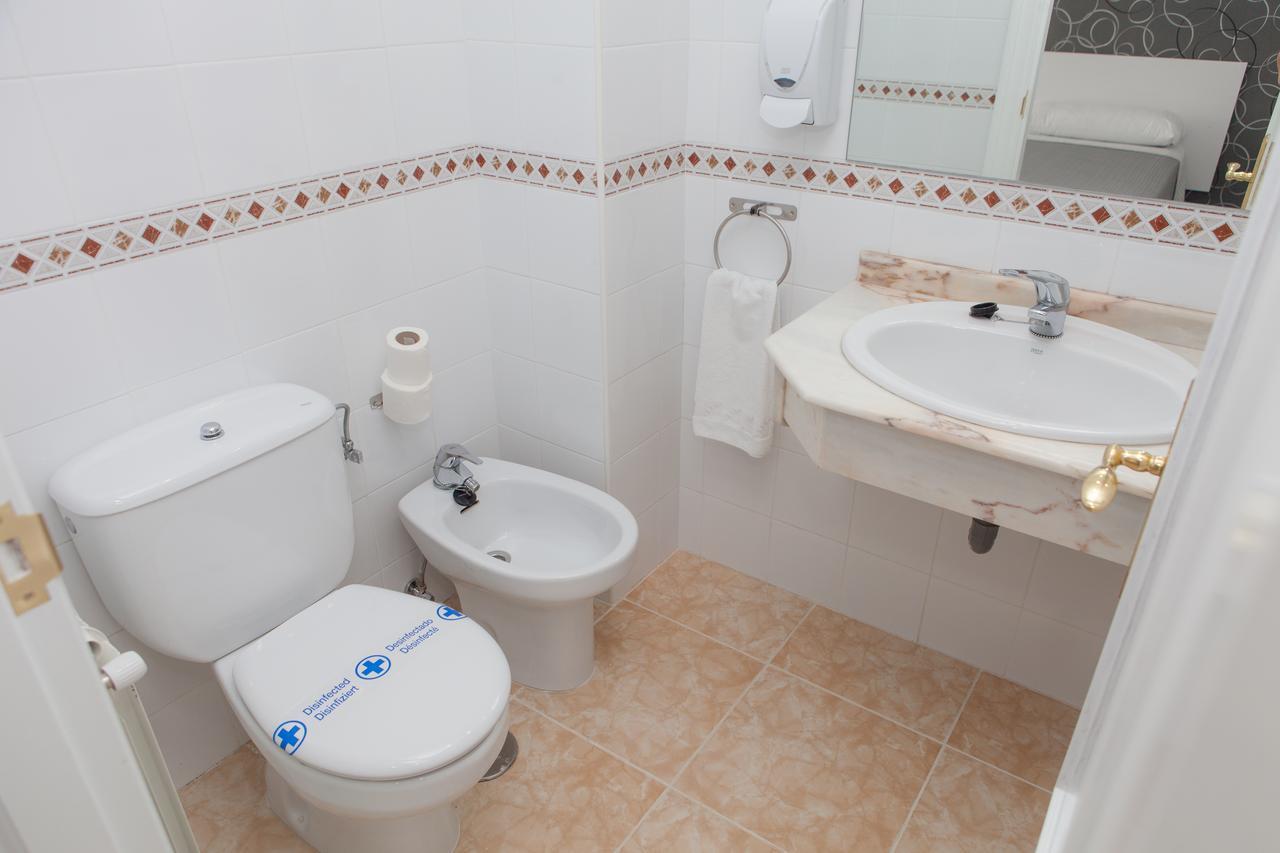 Los Rosales Saron Ngoại thất bức ảnh